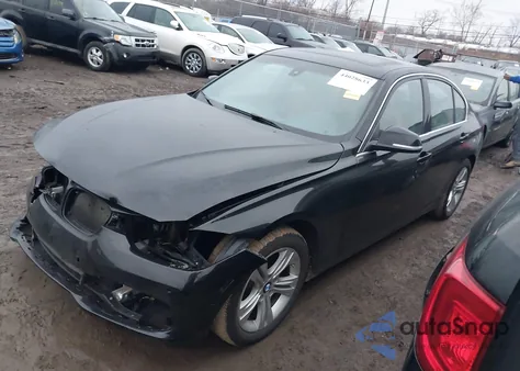 2017 BMW 330I xDrive z USA, uszkodzony, nr VIN WBA8D9G38HNU62250